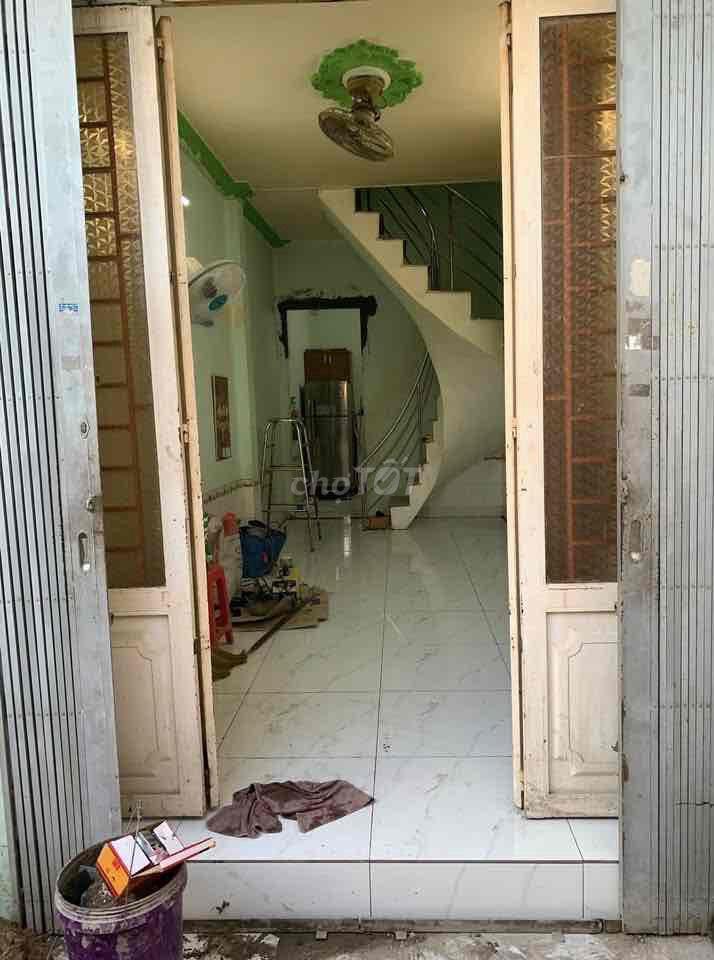 nhà hẻm rộng 1 lầu đúc