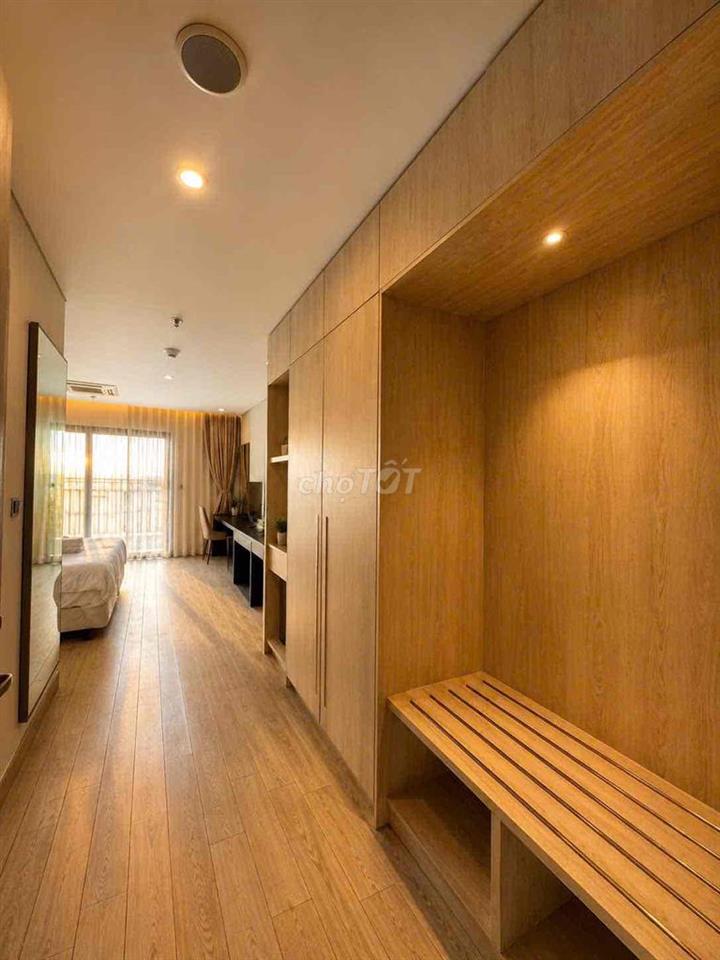 Căn Studio Khách sạn 5 sao, dòng tiền hàng tháng ổn định, chính chủ