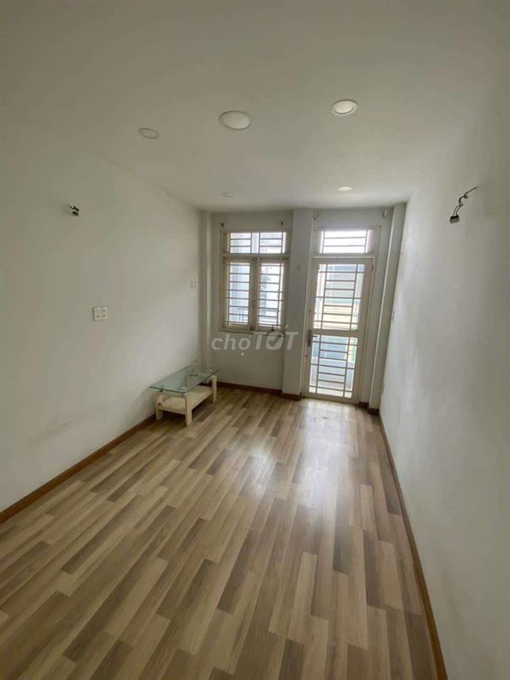 cho thuê nhà 115 đường số 3 cư xá Đô Thành quận 3