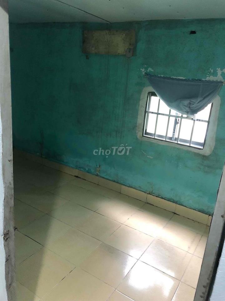 Nhà cấp 4 nguyên căn