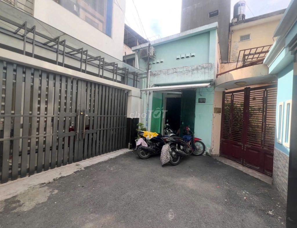 Nhà chính chủ hẻm xe hơi đường số 20