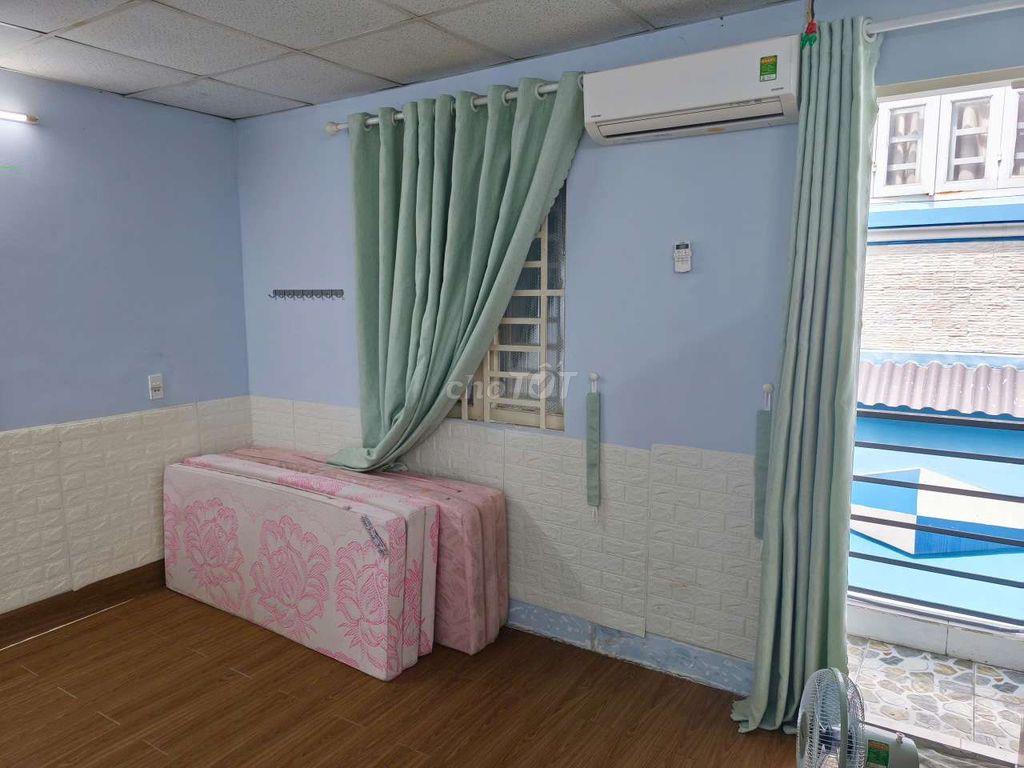 Nhà Ở 2 Phòng Ngủ Full Nội Thất và Dụng Cụ Bếp, Xách Vali Vào Ở Ngay