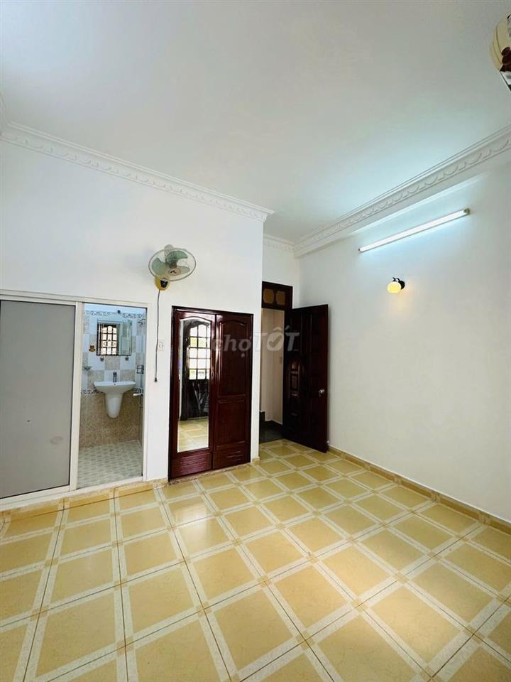 💥💥💥 Giảm Giá Còn 10 TỶ Bán Nhanh Nhờ AE Hỗ Trợ Đẩy Hàng Trong Tháng. 