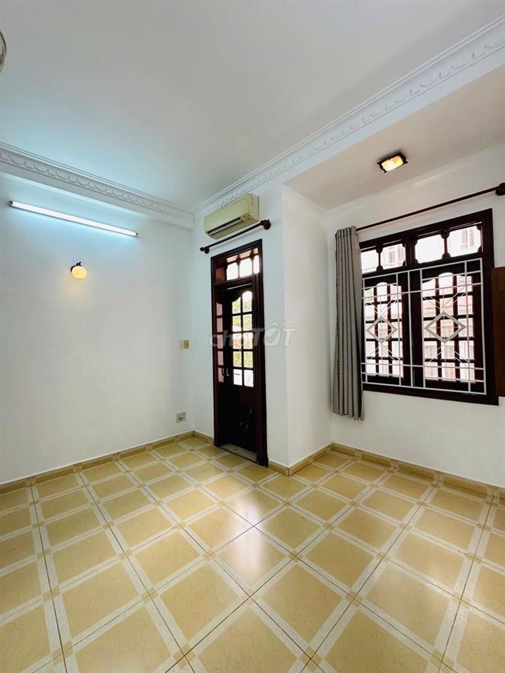 💥💥💥 Giảm Giá Còn 10 TỶ Bán Nhanh Nhờ AE Hỗ Trợ Đẩy Hàng Trong Tháng. 