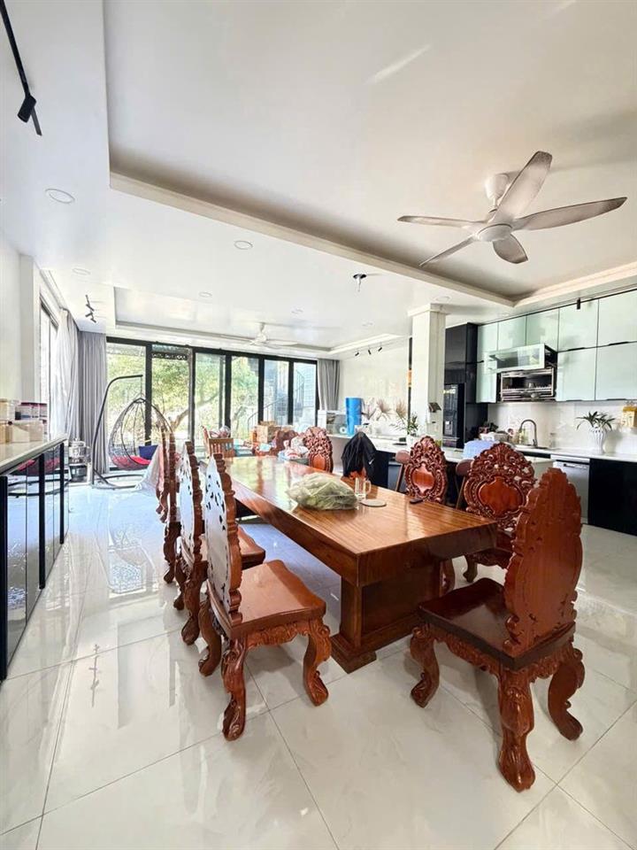 🏡🔥 HH 1.5 % BIỆT THỰ MT QL 50–CẦN ĐƯỚC, LONG AN -DT 710m2- 25 TỶ TL.