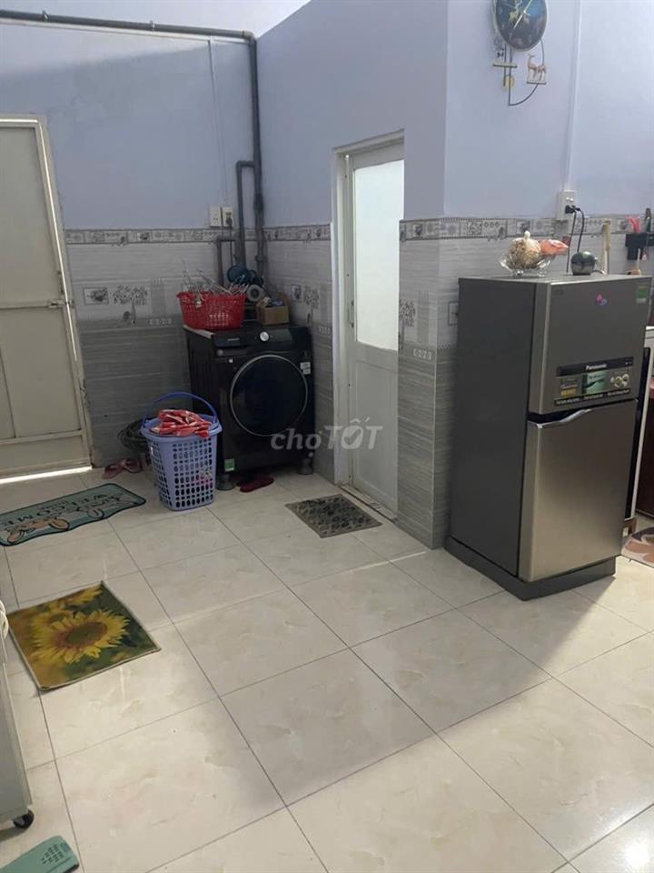 Bán Nhanh Nhà 2 mặt tiền góc.nhà ngay trung tâm.GL