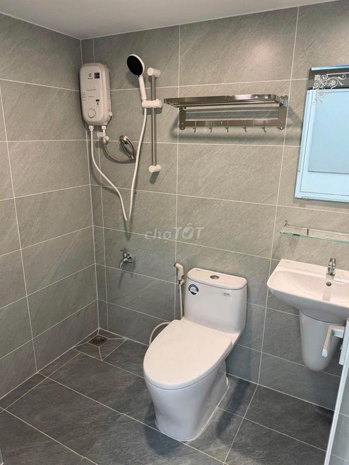 Cao Ốc Đặng Văn Ngữ có ban công, full NT 87m2, 2pn giá 14 tr/th 