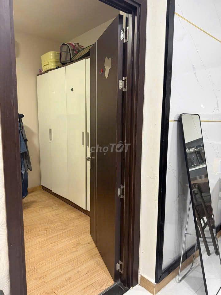 Cao Ốc Đặng Văn Ngữ có ban công, full NT 87m2, 2pn giá 14 tr/th 