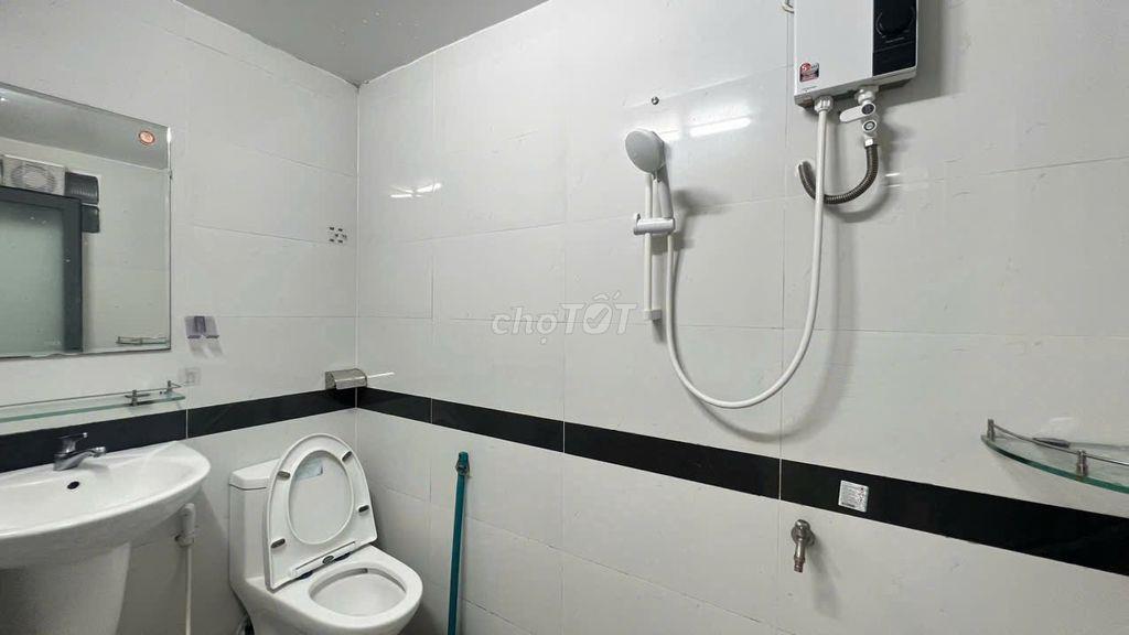 Chính chủ cho thuê Căn hộ Chung cư  PHAN XÍCH LONG :70m2-2PN-NTCB