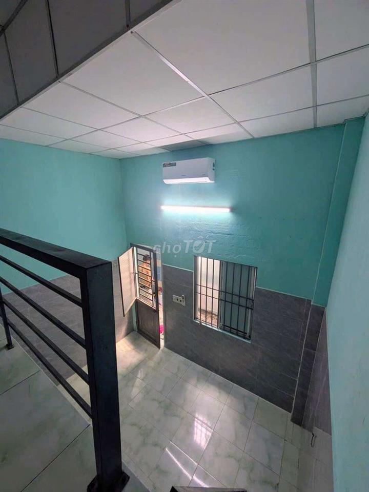 Phòng Trọ 15m2 Đường Tôn Đản (Mới)