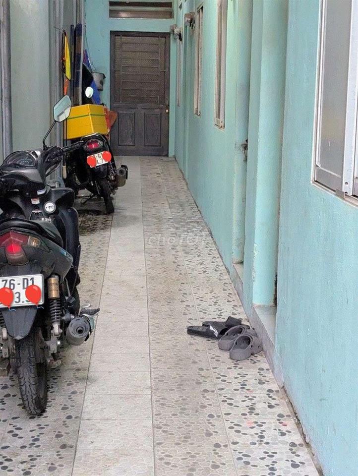Phòng Trọ 15m2 Đường Tôn Đản (Mới)