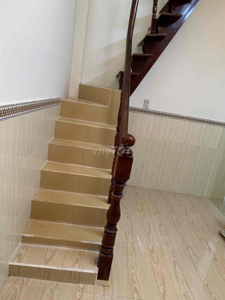 Chính chủ - Cần bán Nhà hẻm thông đường Vạn Kiêp
