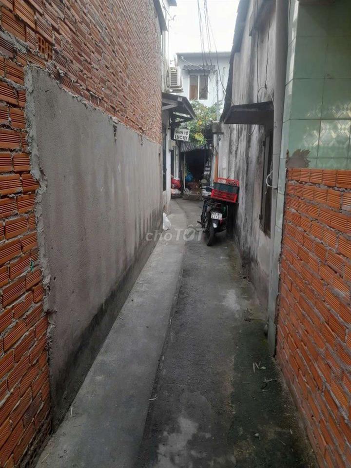 chính chủ cần bán nhà Hóc Môn