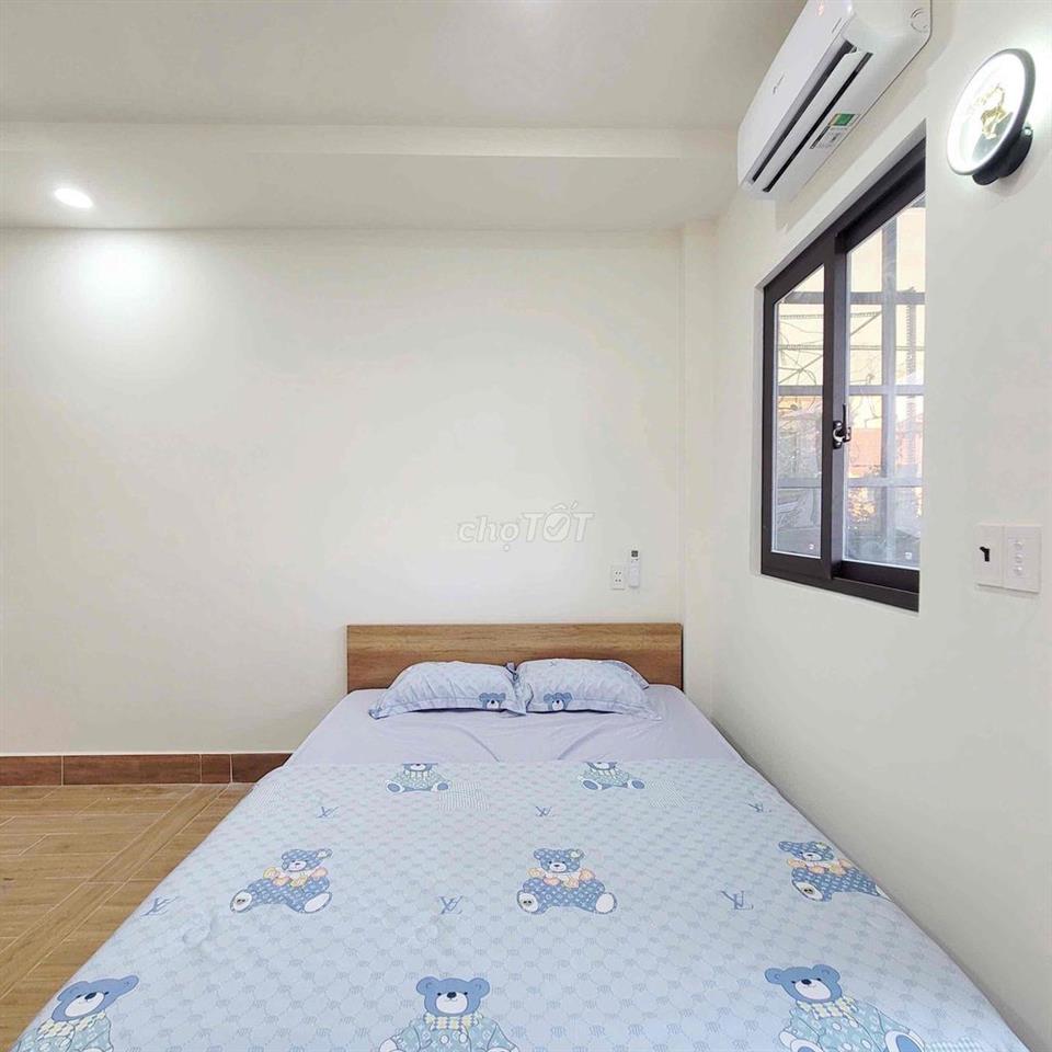 CĂN HỘ VIEW ĐẸP NGAY HỒ BÁ KIỆN QUẬN 10