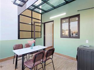 CĂN HỘ VIEW ĐẸP NGAY HỒ BÁ KIỆN QUẬN 10