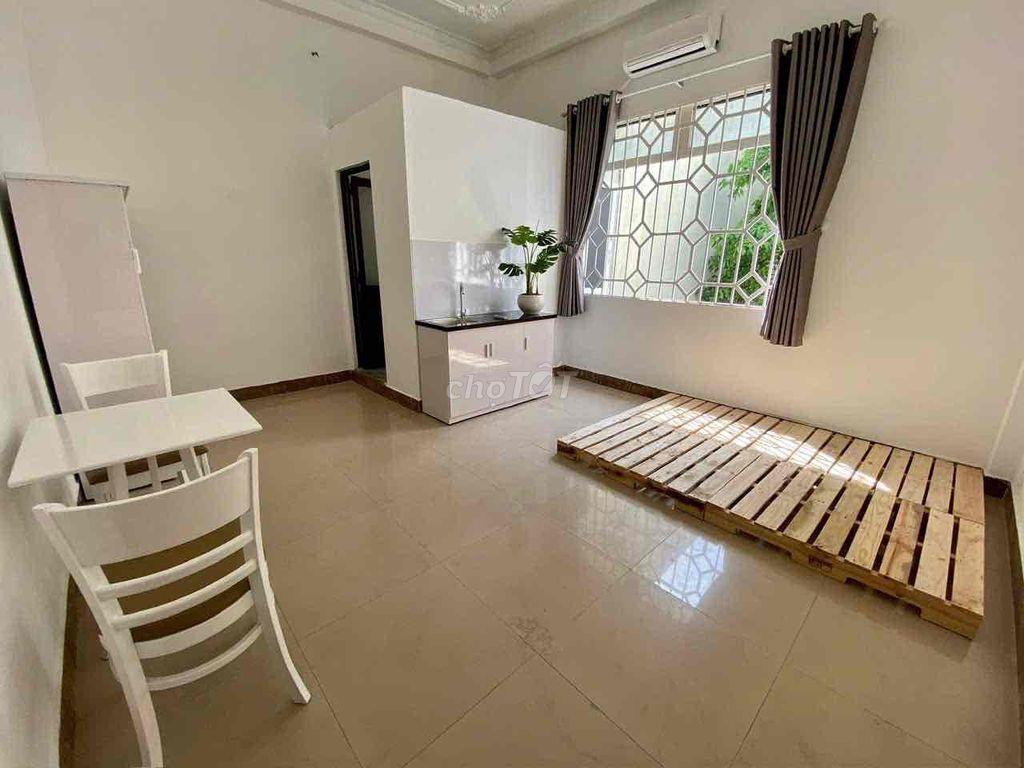 Cho Thuê Phòng Sẵn Nội Thất - Tên Lửa