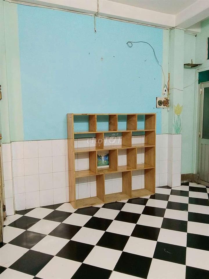 chỉ cho nữ thuê phòng trọ q11