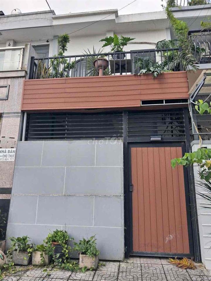 Nhà phố Khu đô thị hưng phú