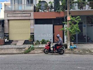 Nhà phố Khu đô thị hưng phú