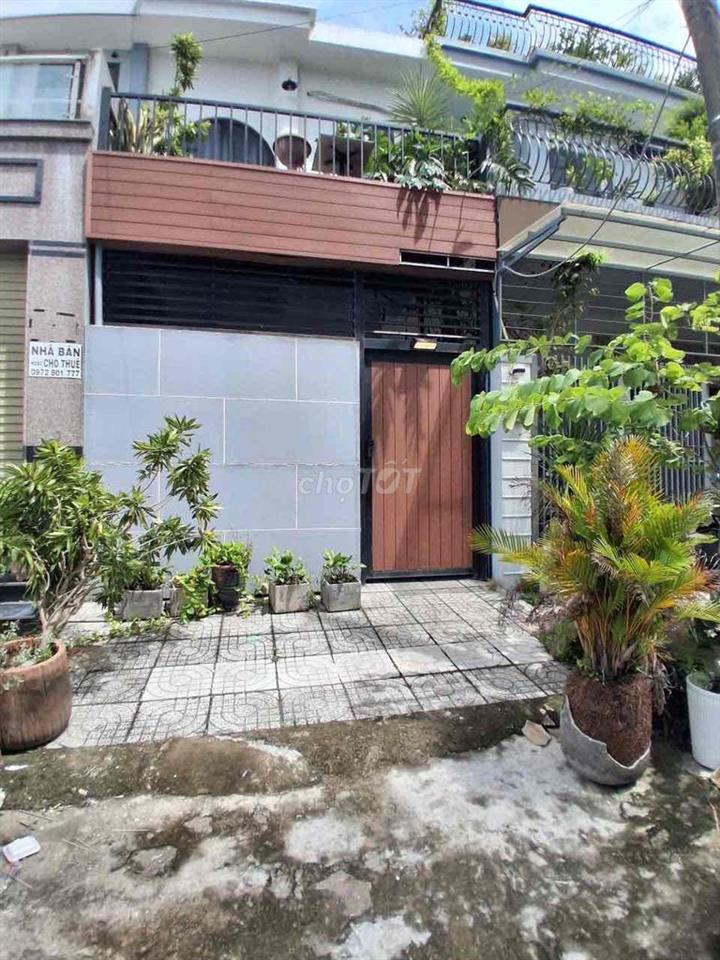Nhà phố Khu đô thị hưng phú