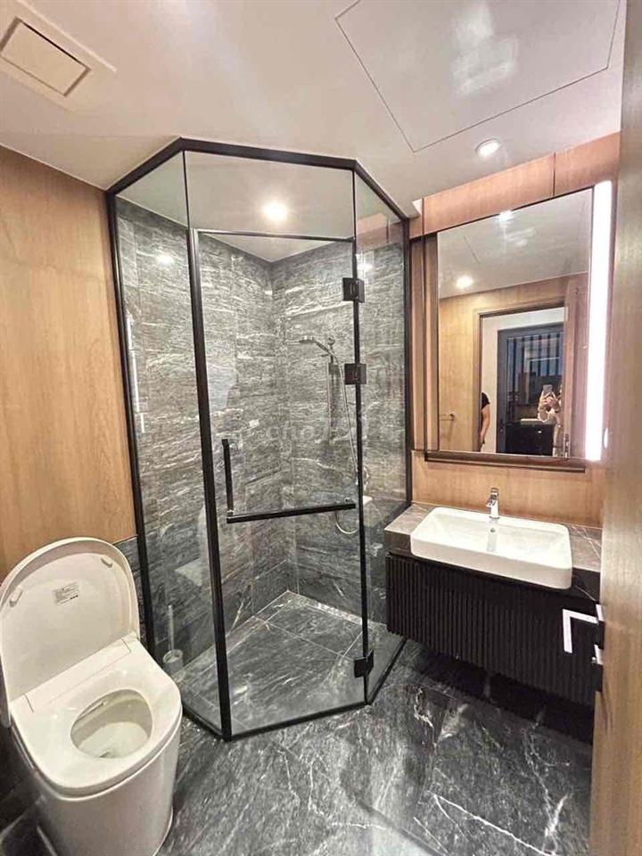 Đang trống sẵn cho thuê căn 3PN-2WC Lumière reverside giá tốt