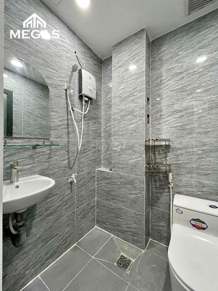 Mình cần pass lại phòng trọ quận 12, phòng mới xây, nội thất đều mới h