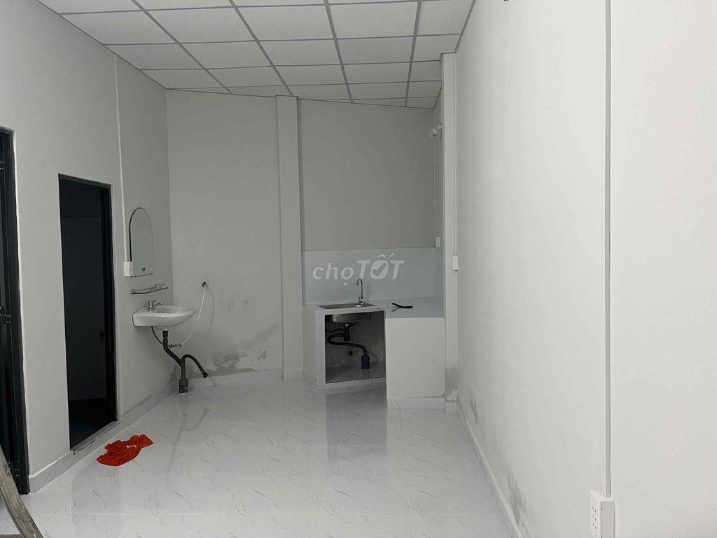 Cho thuê nhà nguyên căn mặt tiền đường xe Ôtô