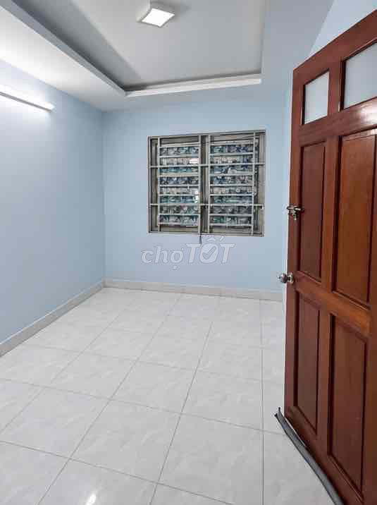 CHO THUÊ PHÒNG CÓ CỬA SỔ BAN CÔNG THOÁNG MÁT - GIỜ GIẤC TỰ DO - CHỈ 2T