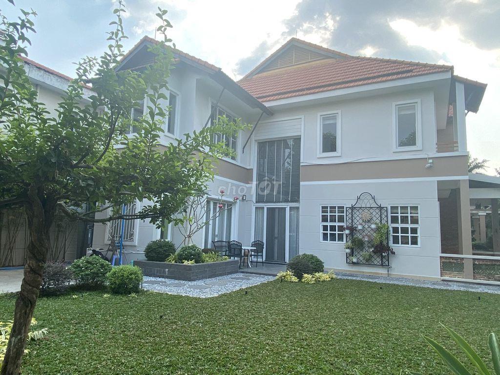 CHÍNH CHỦ CẦN BÁN BIỆT THỰ 400M2, 2 MẶT TIỀN, PHONG CÁCH PHÁP