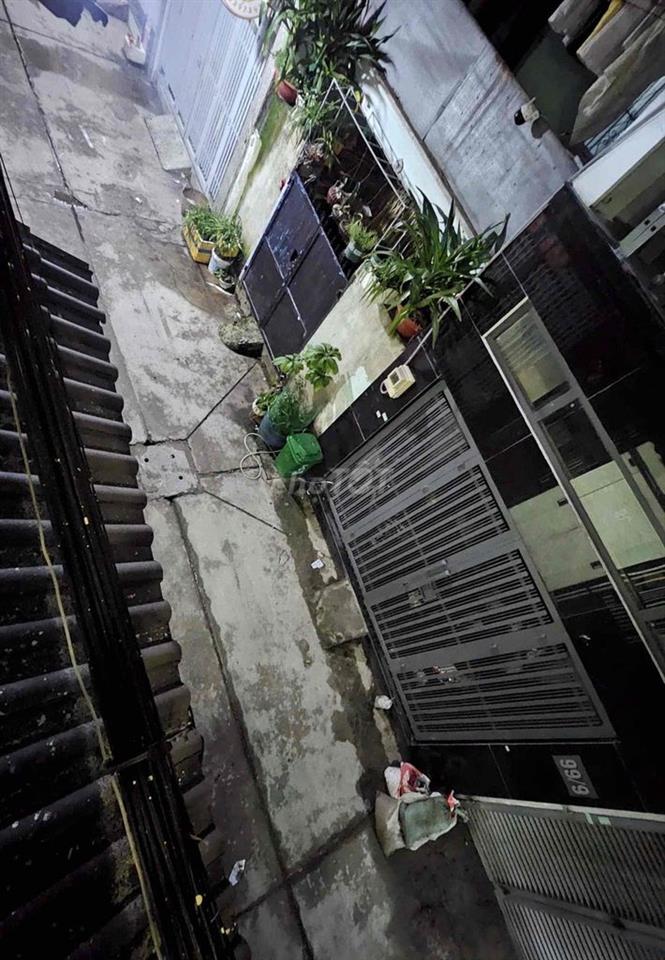 Cho thuê nhà Đường 14 BHHA 2PN 2WC