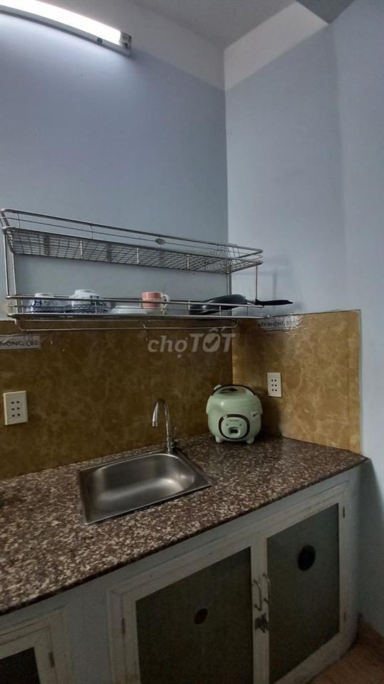 NHÀ TRỌ CAO CẤP Đ.ĐOÀN VĂN BƠ Q4 (GẦN ĐH NGUYỄN TẤT THÀNH)