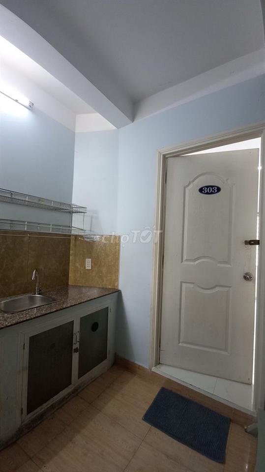 NHÀ TRỌ CAO CẤP Đ.ĐOÀN VĂN BƠ Q4 (GẦN ĐH NGUYỄN TẤT THÀNH)