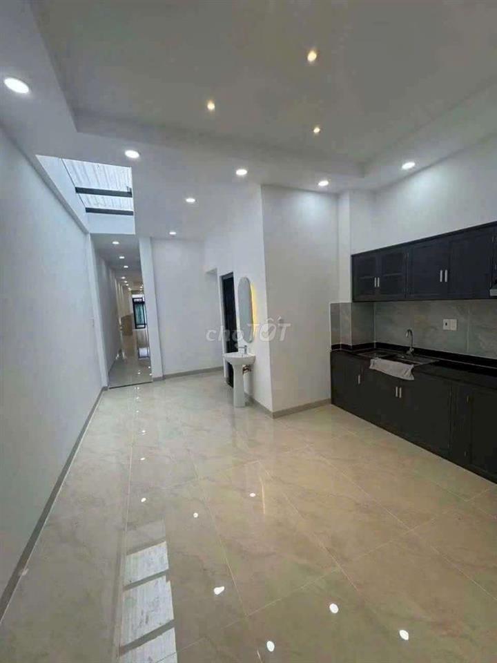 CHO THUÊ NHÀ NC 1/ PHAM VĂN CHIÊU F9 GÒ VẤP .HẺM THÔNG XE HƠI TỚI CỬA