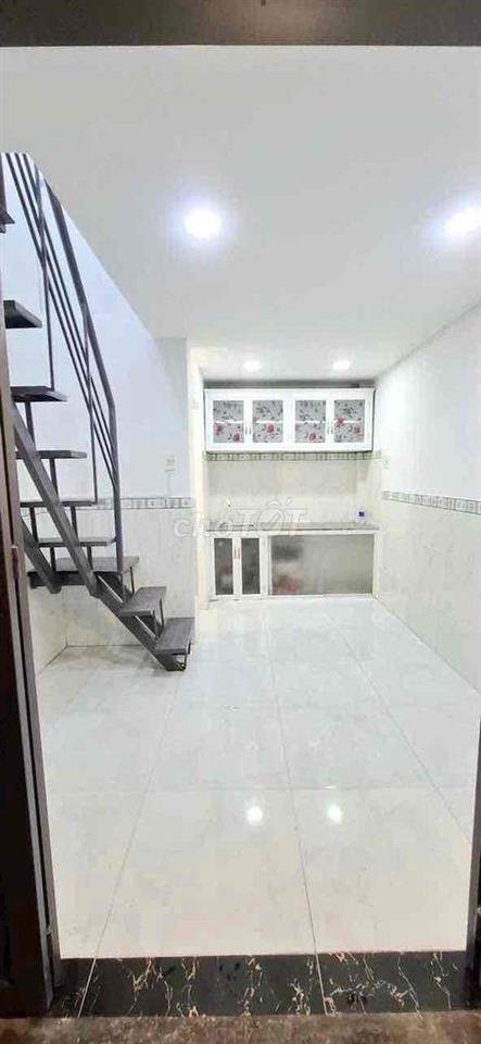 nhà nhỏ quận 12