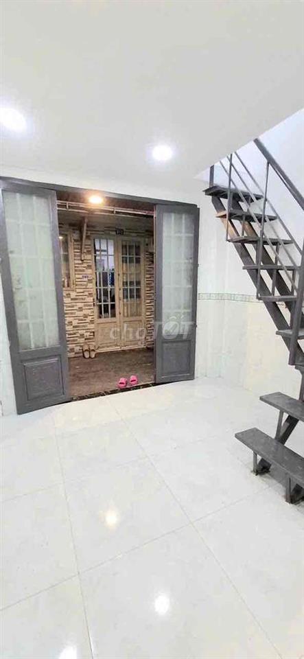nhà nhỏ quận 12