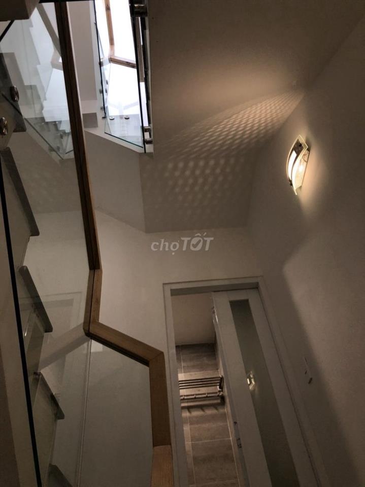 🔥 Cho Thuê Nhà Nguyên Căn 273/6 Nguyễn Đình Chiểu –3 lầu – Nhà Mới