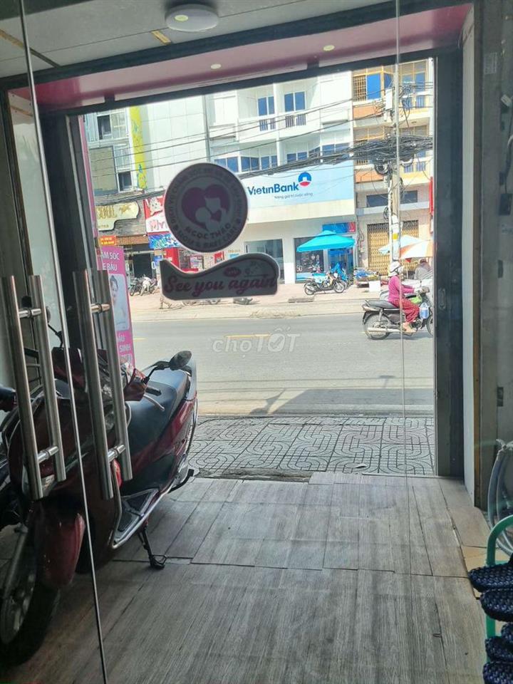 Share mặt bằng làm phòng khám Sản hoặc Nhi khoa Q8 – đầy đủ tiện nghi