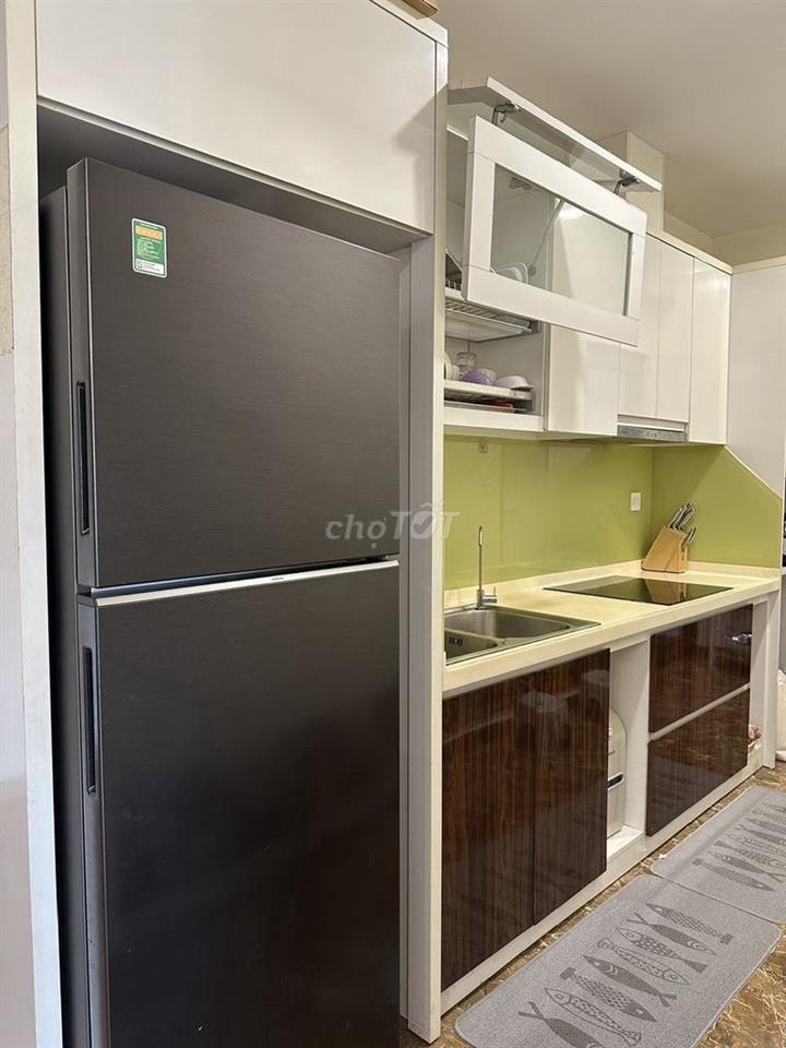 Cần bán căn hộ 2 ngủ, 2 vệ sinh, tầng 6 hướng Đông nam view đẹp