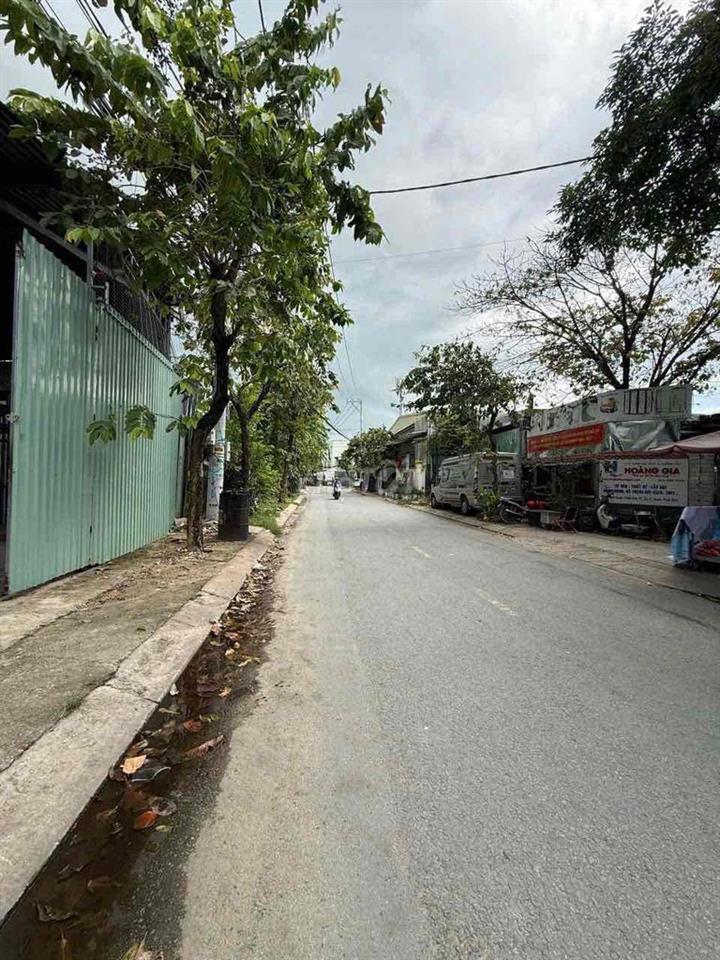 Cho thuê kho 350m2 Trống suốt Trần Cao thông thoáng