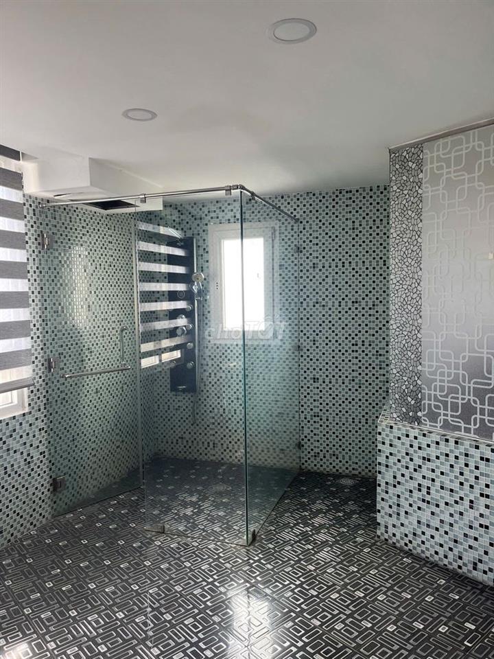 CHO THUÊ CĂN HỘ TẠI HÙNG VƯƠNG PLAZA 120M2 3PN GIÁ 22TR
