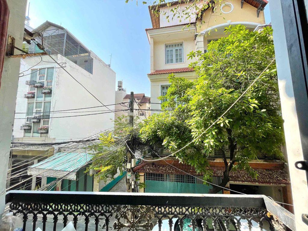 Full Nội Thất Ban Công Lầu 1