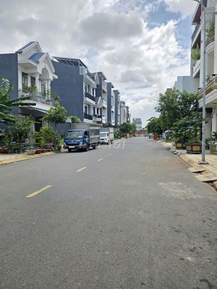 BÁN ĐẤT KHU DÂN CƯ HIỆN HỮU GẦN BẾN XE QUẬN 8