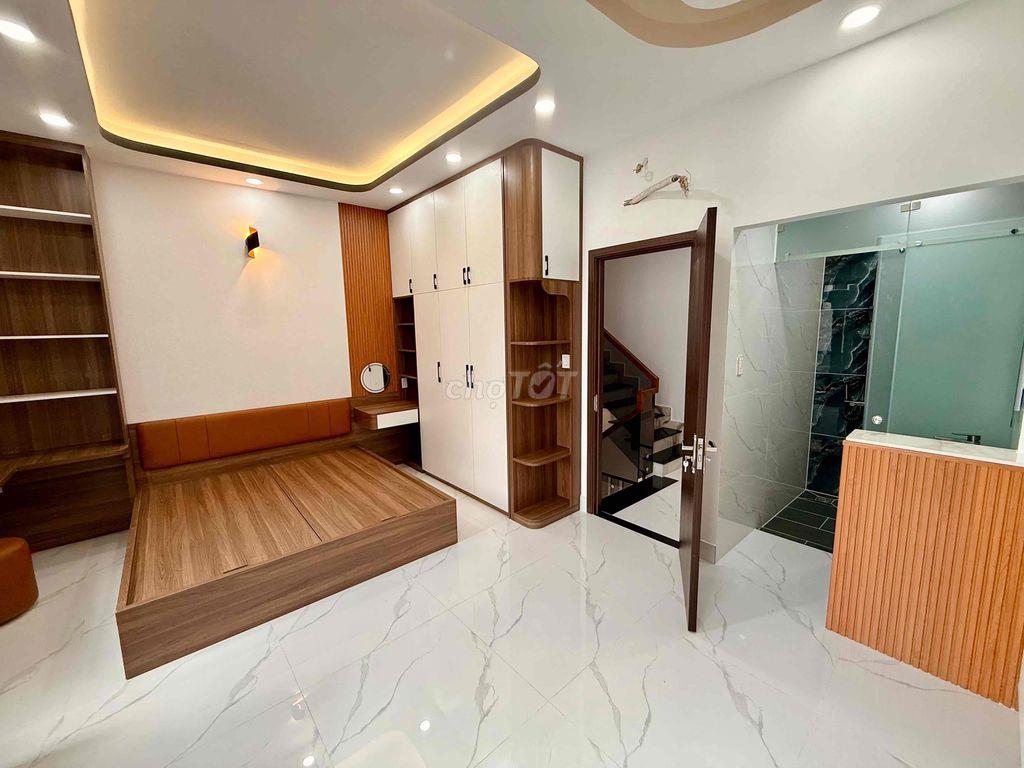 Nhà mới xây chính chủ