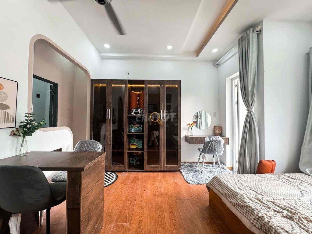 CĂN HỘ FULL NỘI THẤT CAO CẤP - BÌNH THẠNH - BAN CÔNG/CỬA SỔ THOÁ