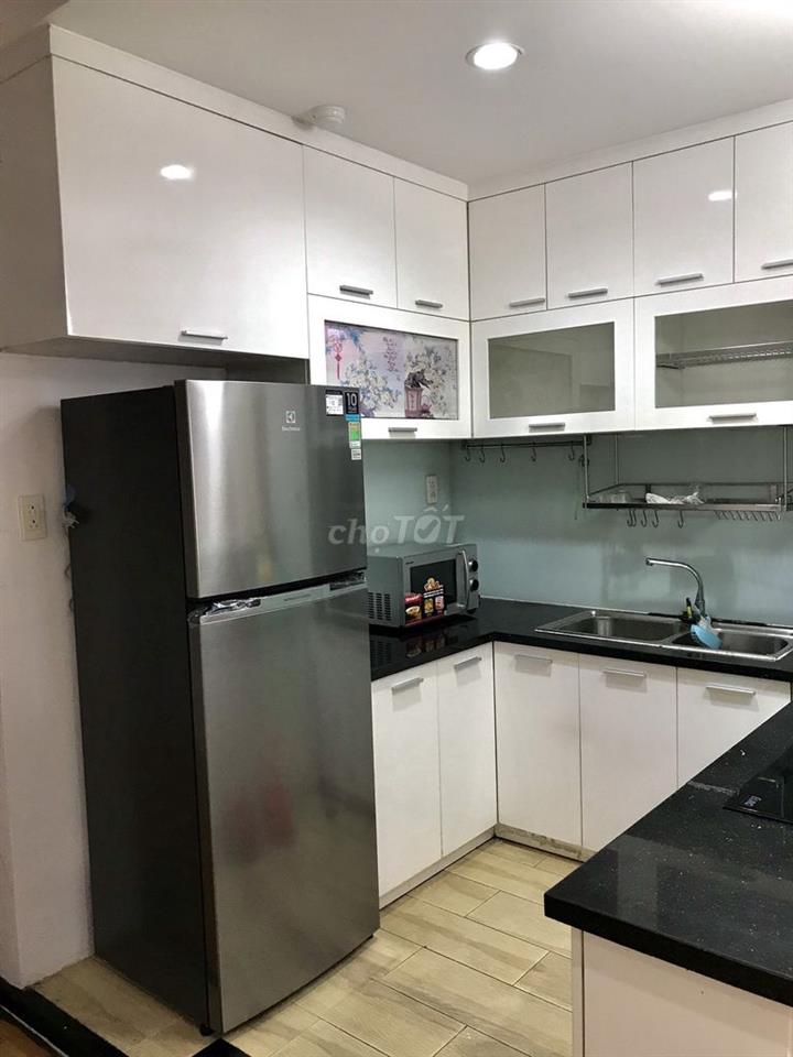 SHARE 1 PHÒNG RIÊNG LỚN CỦA CĂN HỘ - CHỈ 5,5 triệu