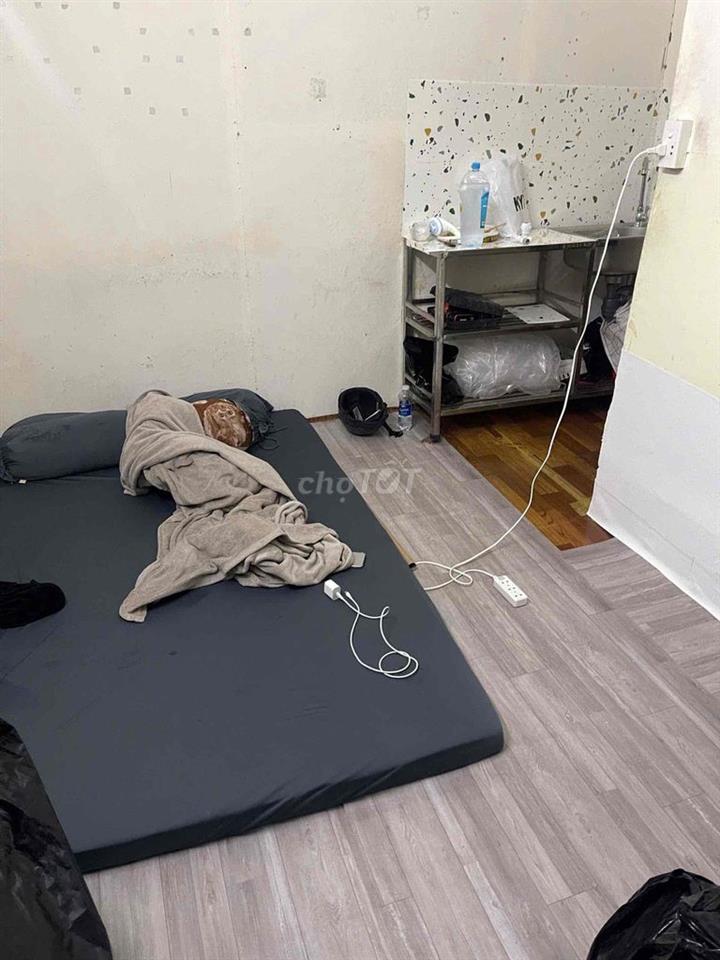 Pass phòng trọ cách trường VLU 5p đi bộ