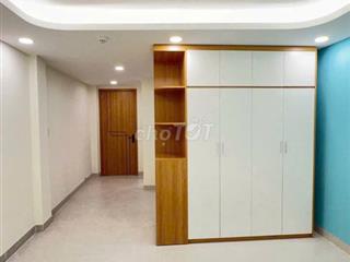 Ngộp bank bán CHDV mới xây full khách, dòng tiền 50 triệu/tháng