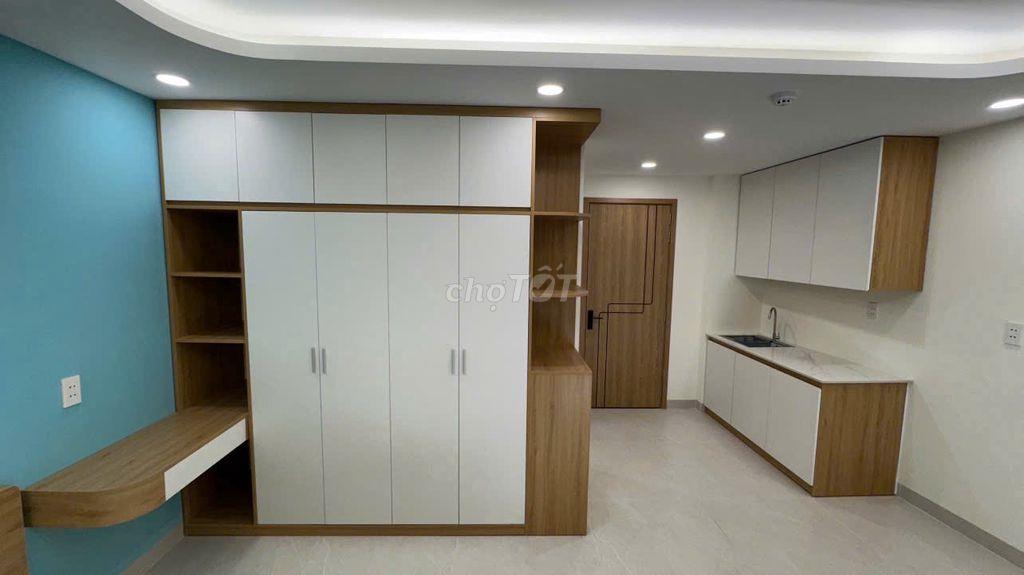 Ngộp bank bán CHDV mới xây full khách, dòng tiền 50 triệu/tháng