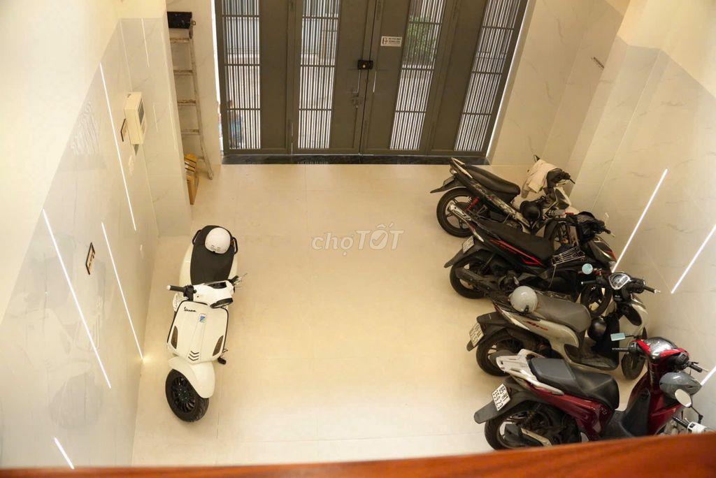 Bán CHDV mới xây full khách, dòng tiền 50 triệu/tháng