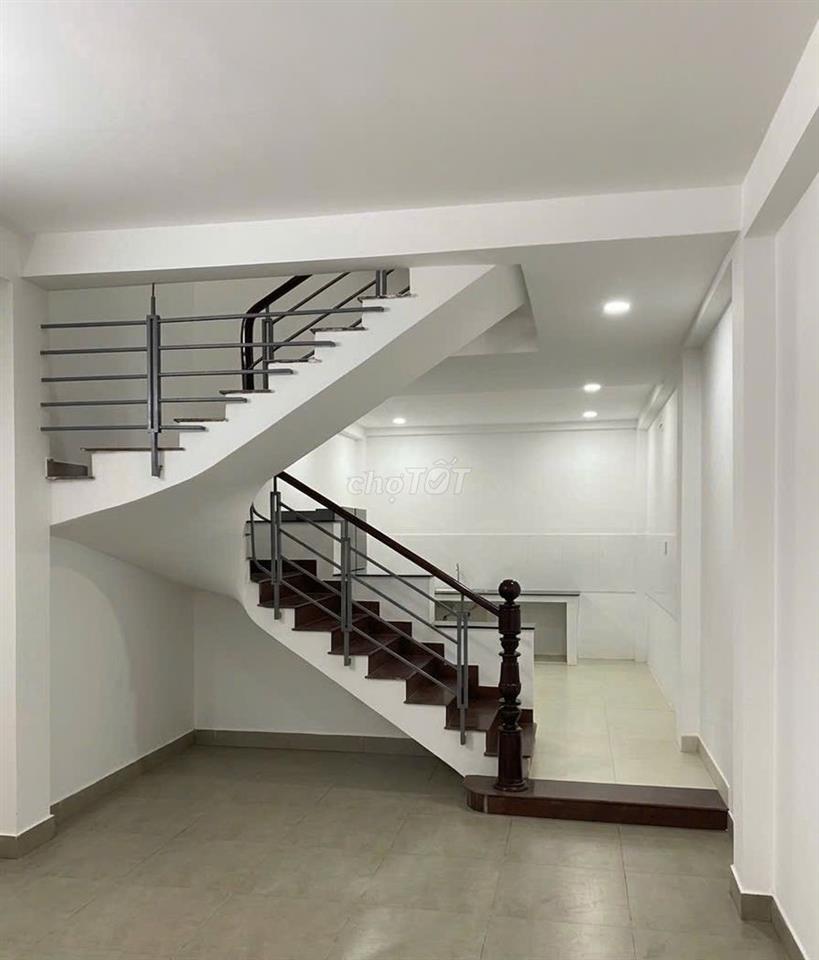 CHO THUÊ VĂN PHÒNG: TẦNG TRỆT + LẦU 1 – ĐƯỜNG NGUYỄN TRỌNG TUYỂN